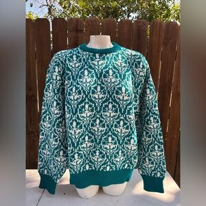 Vintage Royal North Mills Outfitters Orlon Acrylic sweater made in USA RN26766